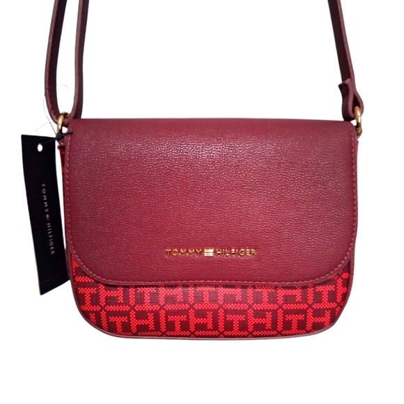 Tommy Hilfiger Red Crossbody Bag - Picture 1 of 8